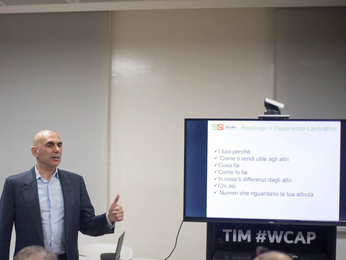 Fabio de Vita durante un workshop per imprenditori al TIM WCAP di Bologna